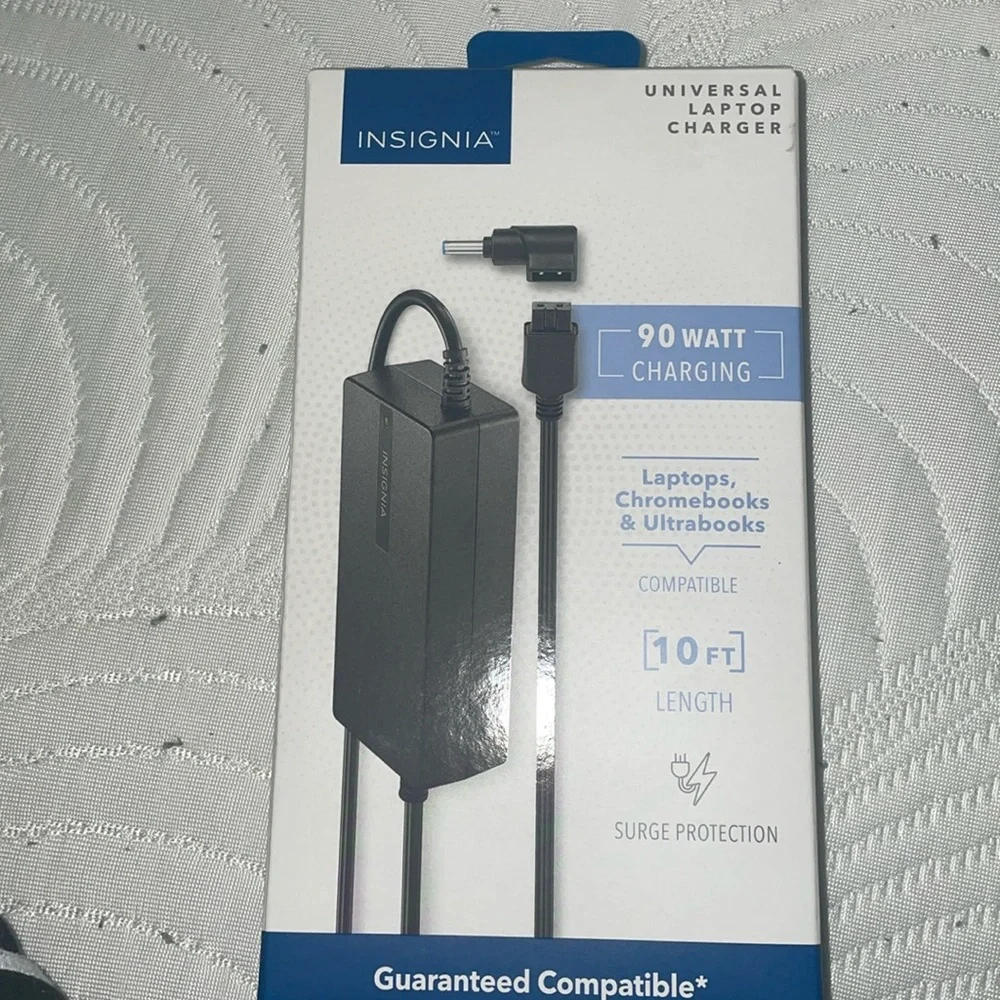 Insignia universal laptop charger